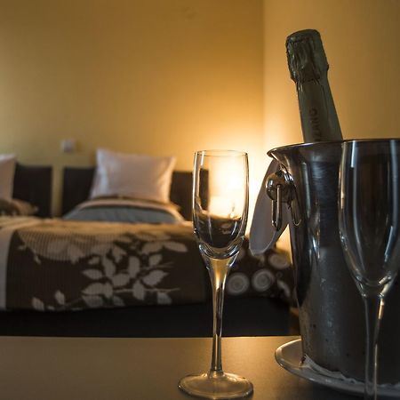 Hotel Vidikovac Ниш Экстерьер фото