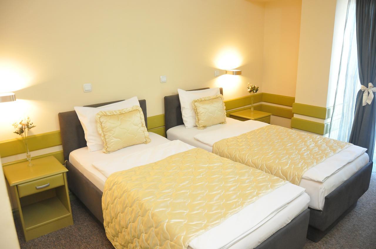 Hotel Vidikovac Ниш Экстерьер фото