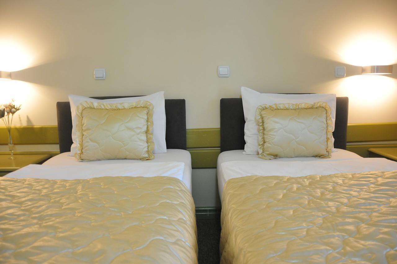 Hotel Vidikovac Ниш Экстерьер фото