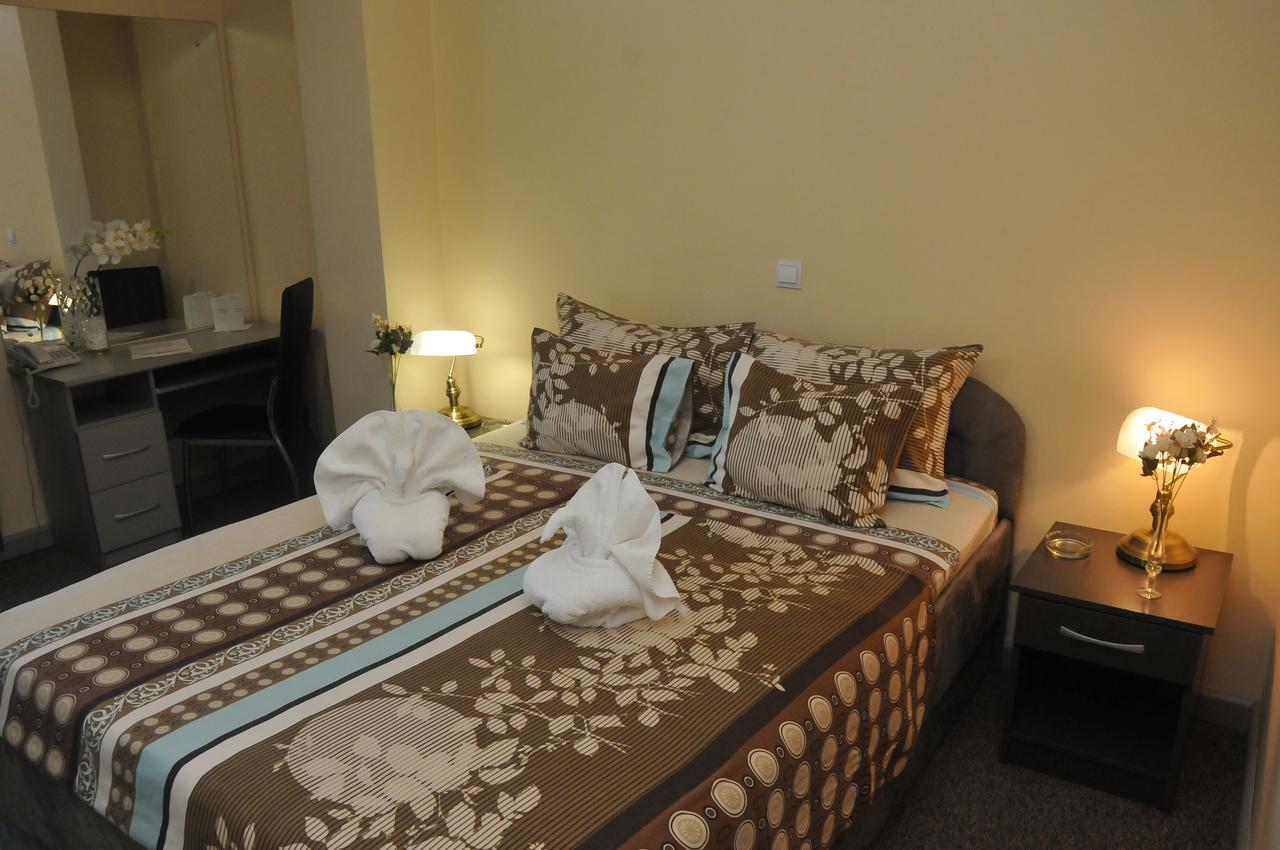 Hotel Vidikovac Ниш Экстерьер фото